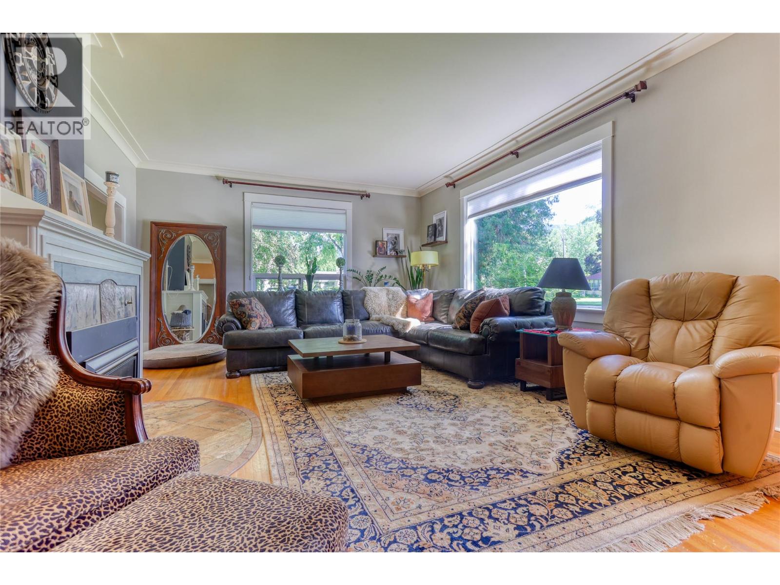 208 Ritchie Avenue, Trail