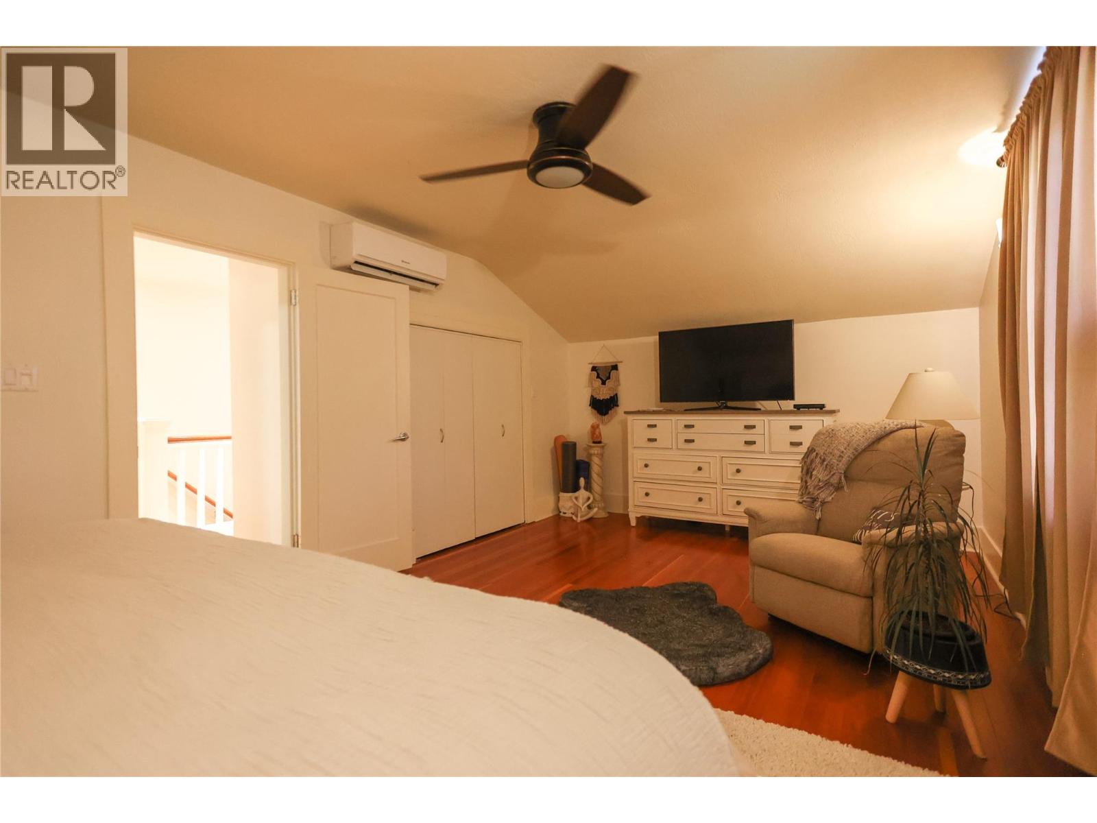 208 Ritchie Avenue, Trail