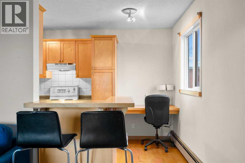 Single Family House for Sale in    Street SW Bankview Calgary 