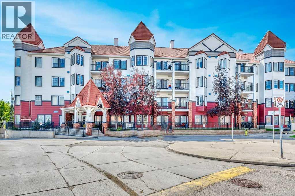 Single Family House for Sale in   Royal Oak Plaza NW Royal Oak Calgary 