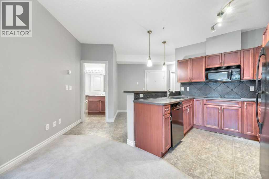 Single Family House for Sale in   Royal Oak Plaza NW Royal Oak Calgary 