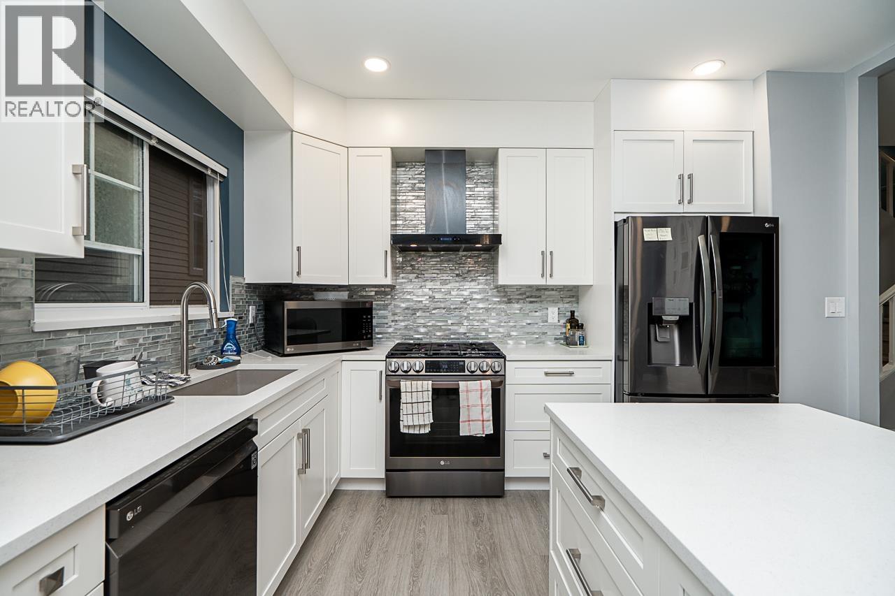 88 2979 PANORAMA DRIVE, Coquitlam