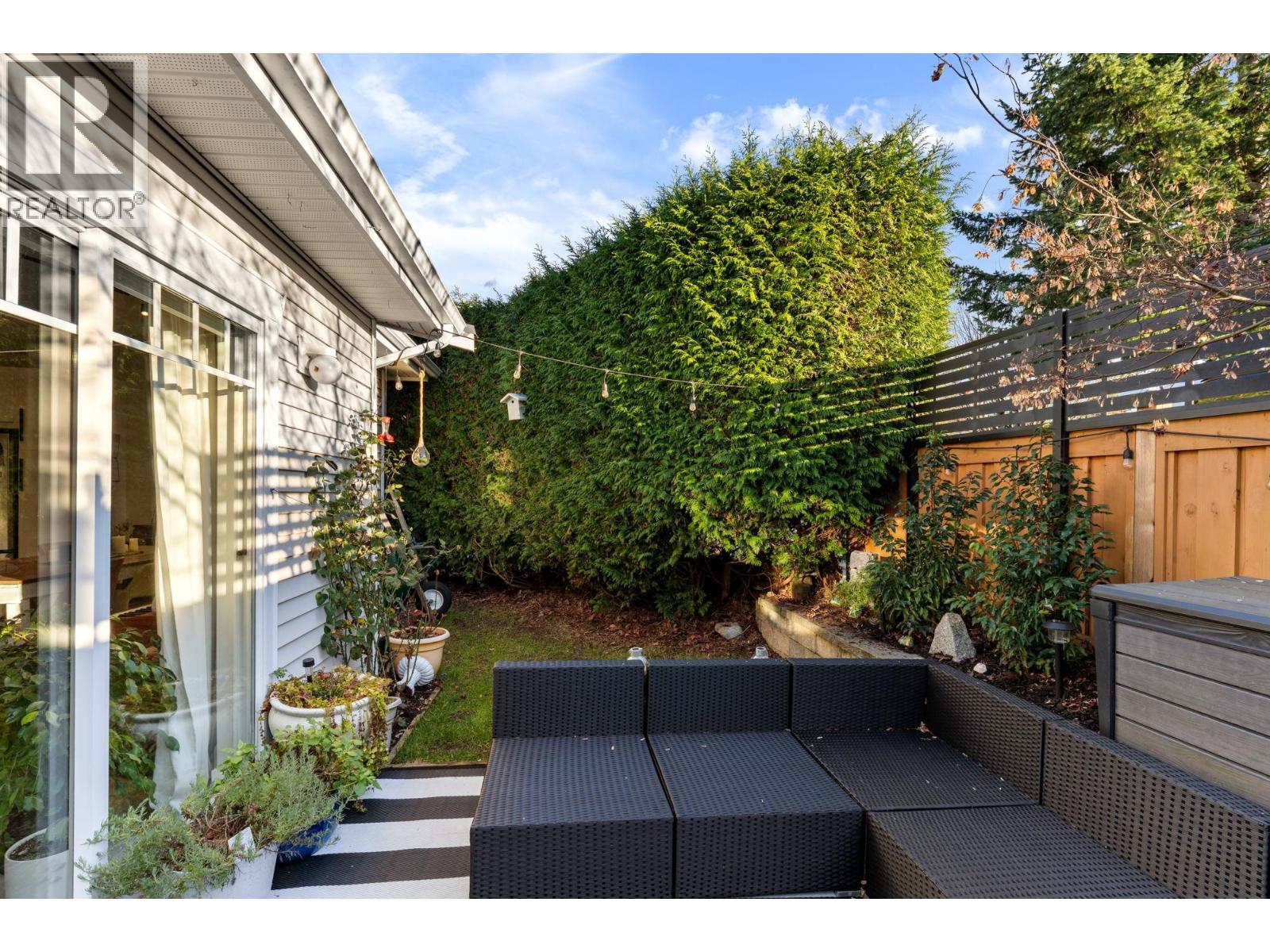 32 1821 WILLOW CRESCENT, Squamish