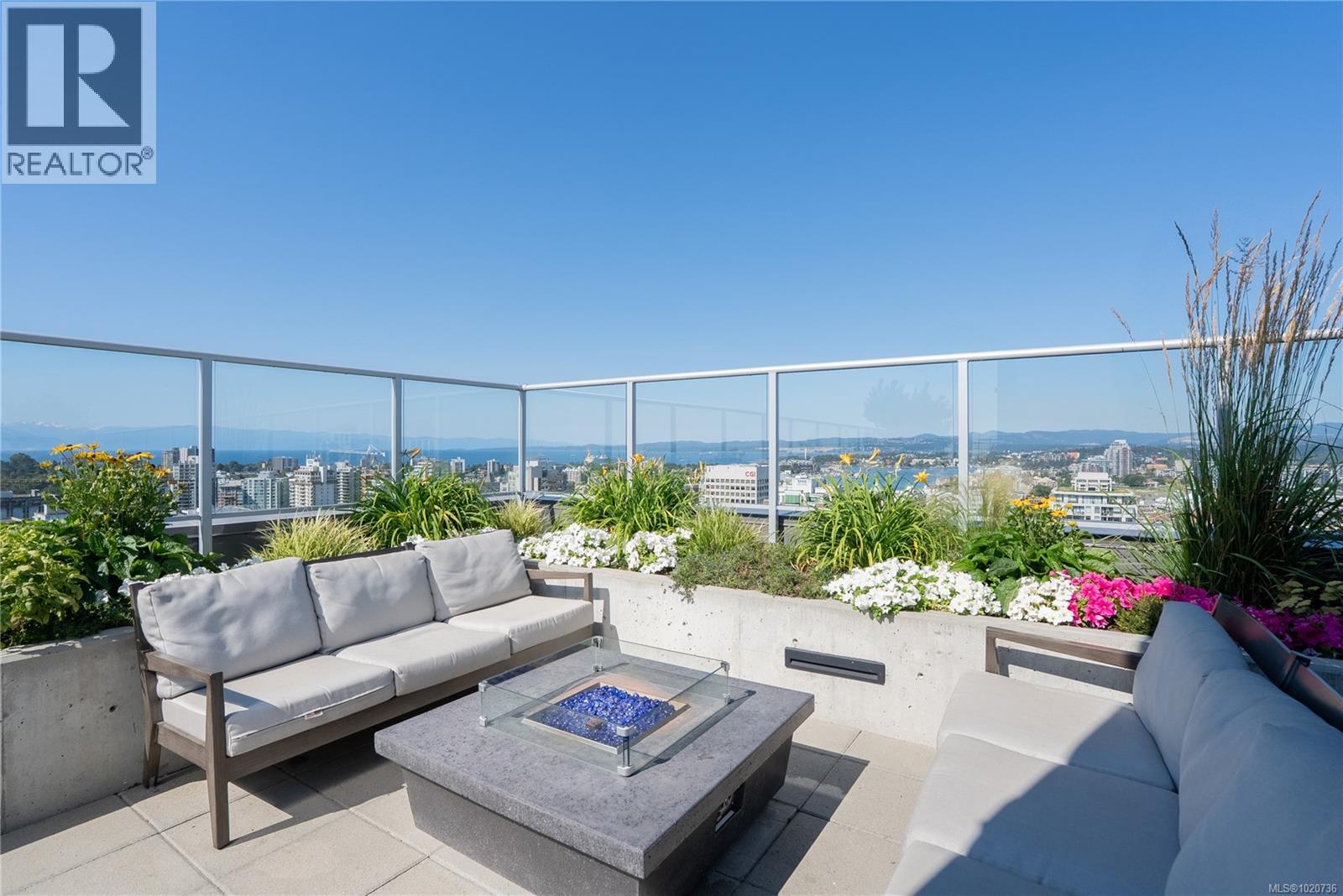 507 848 Yates Street, Victoria