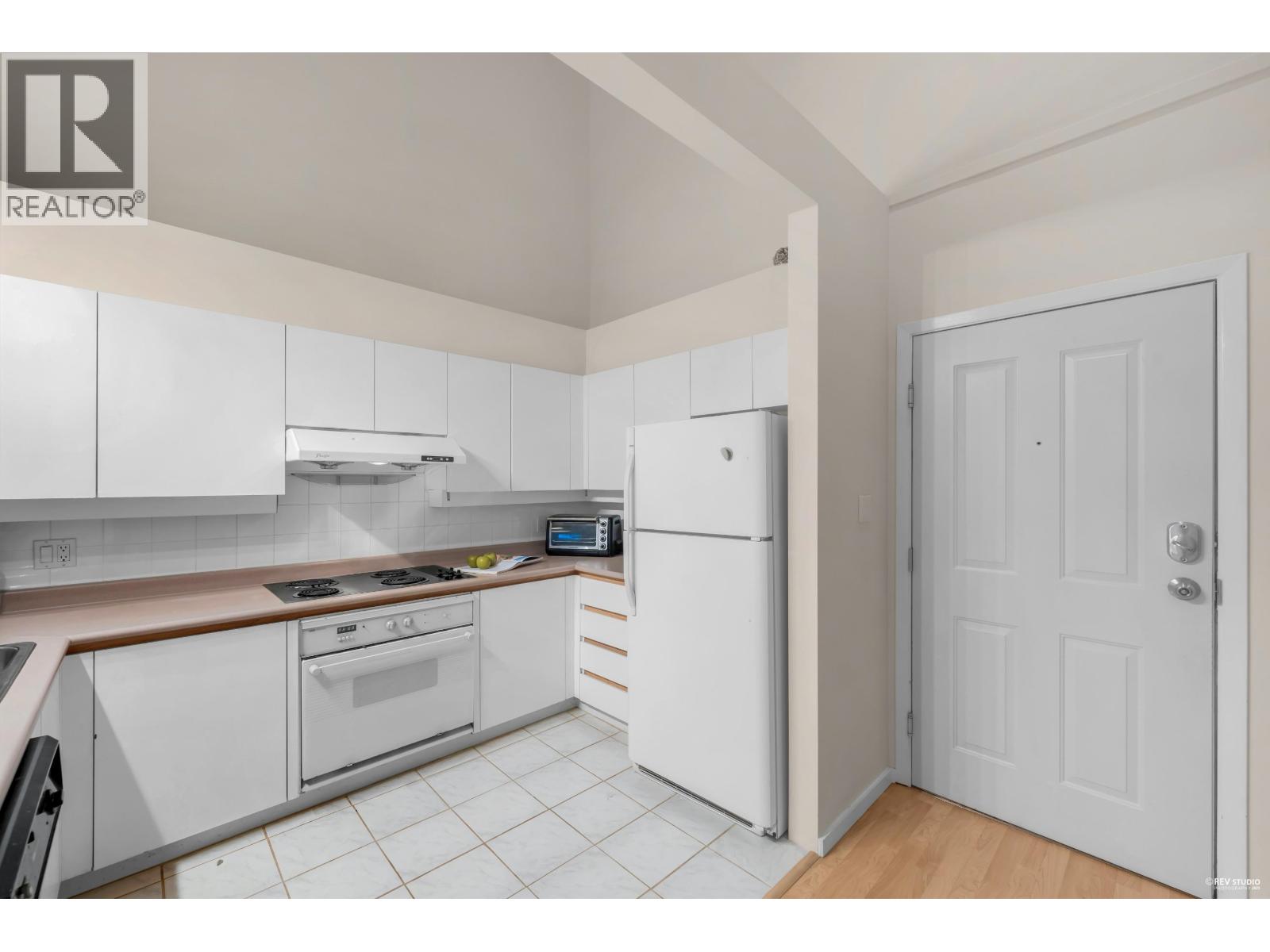 #303-8660 JONES Road, Richmond