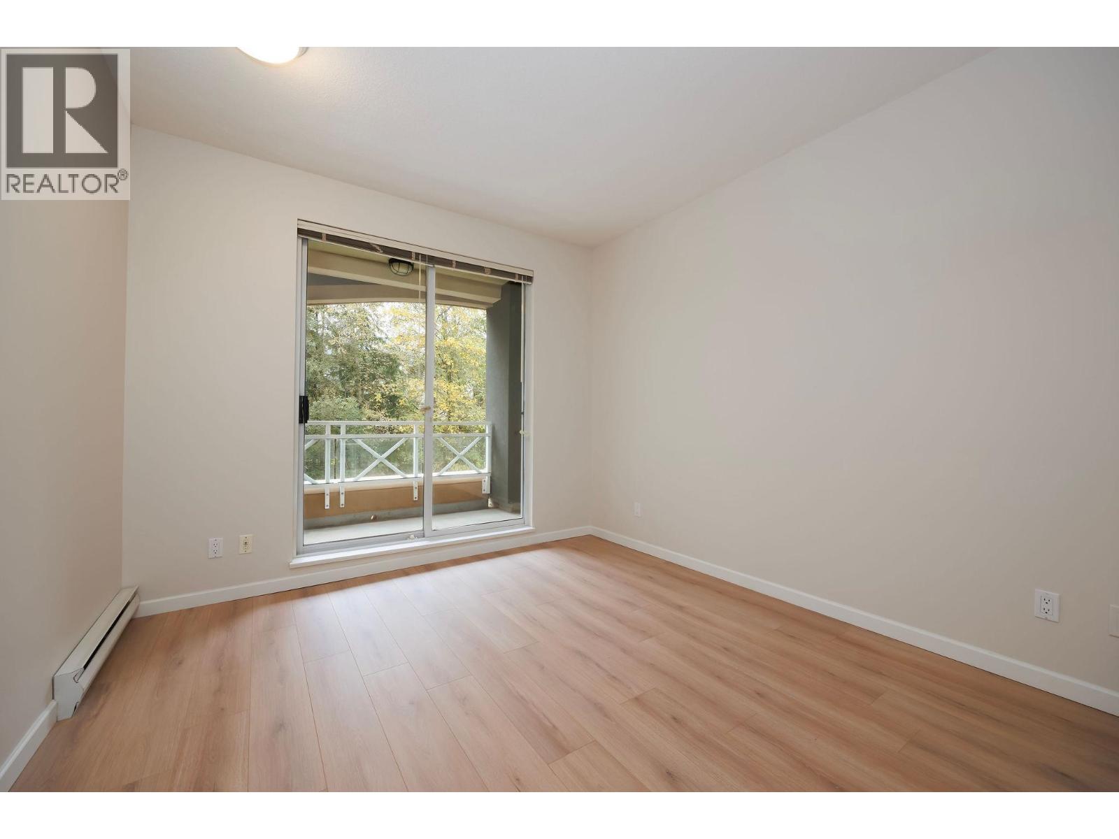 420 3600 WINDCREST DRIVE, North Vancouver