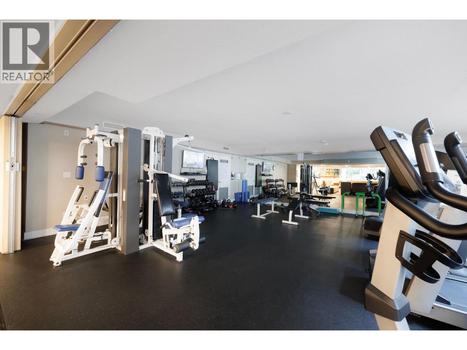 420 3600 WINDCREST DRIVE, North Vancouver