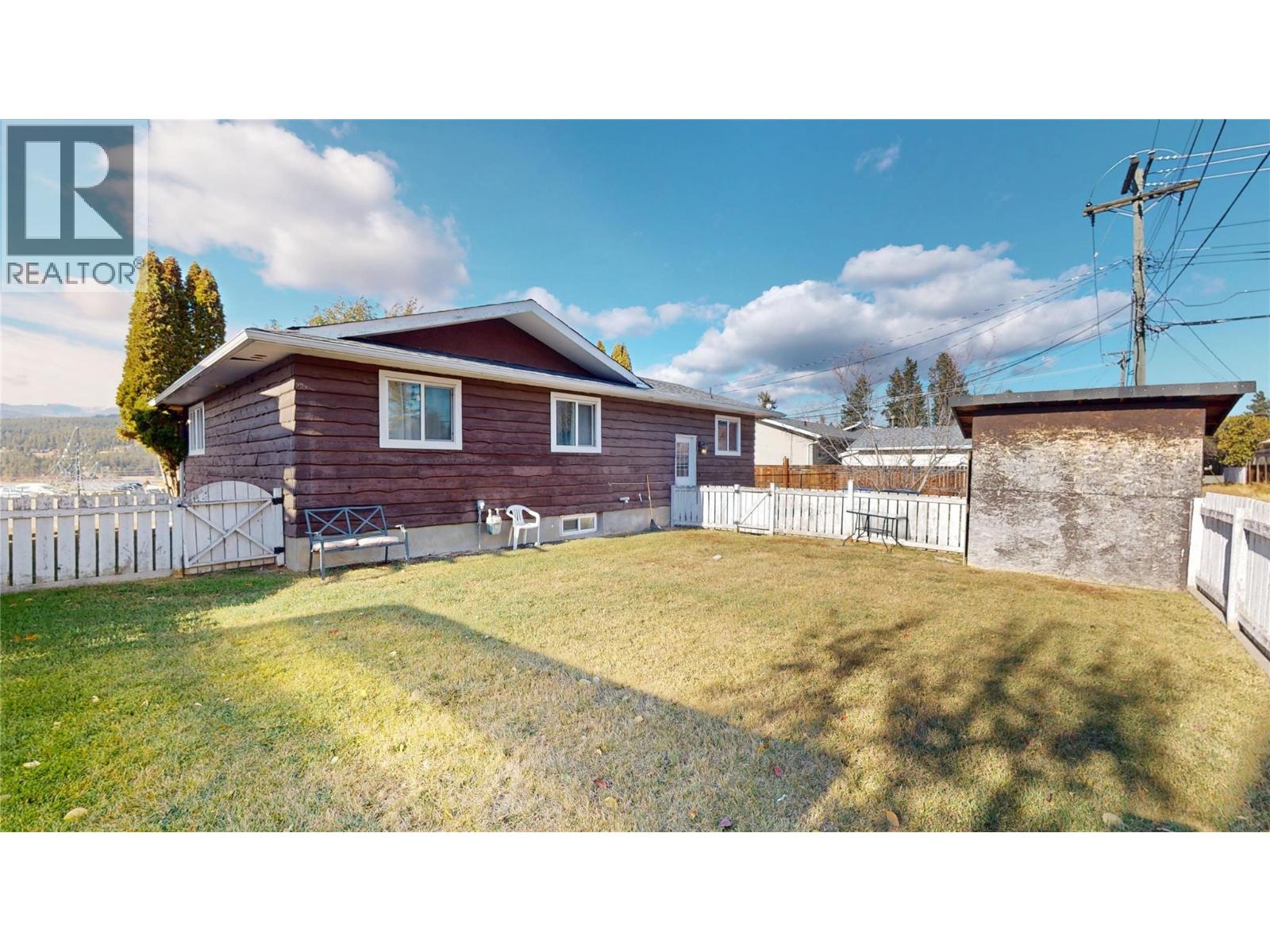 1108 2nd Avenue S, Cranbrook