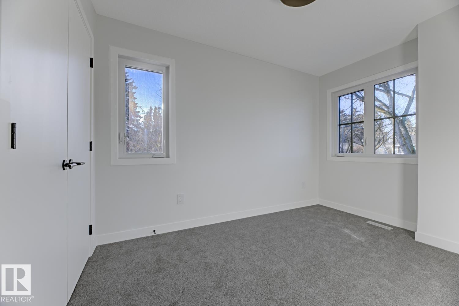 11711 129 ST NW, Edmonton