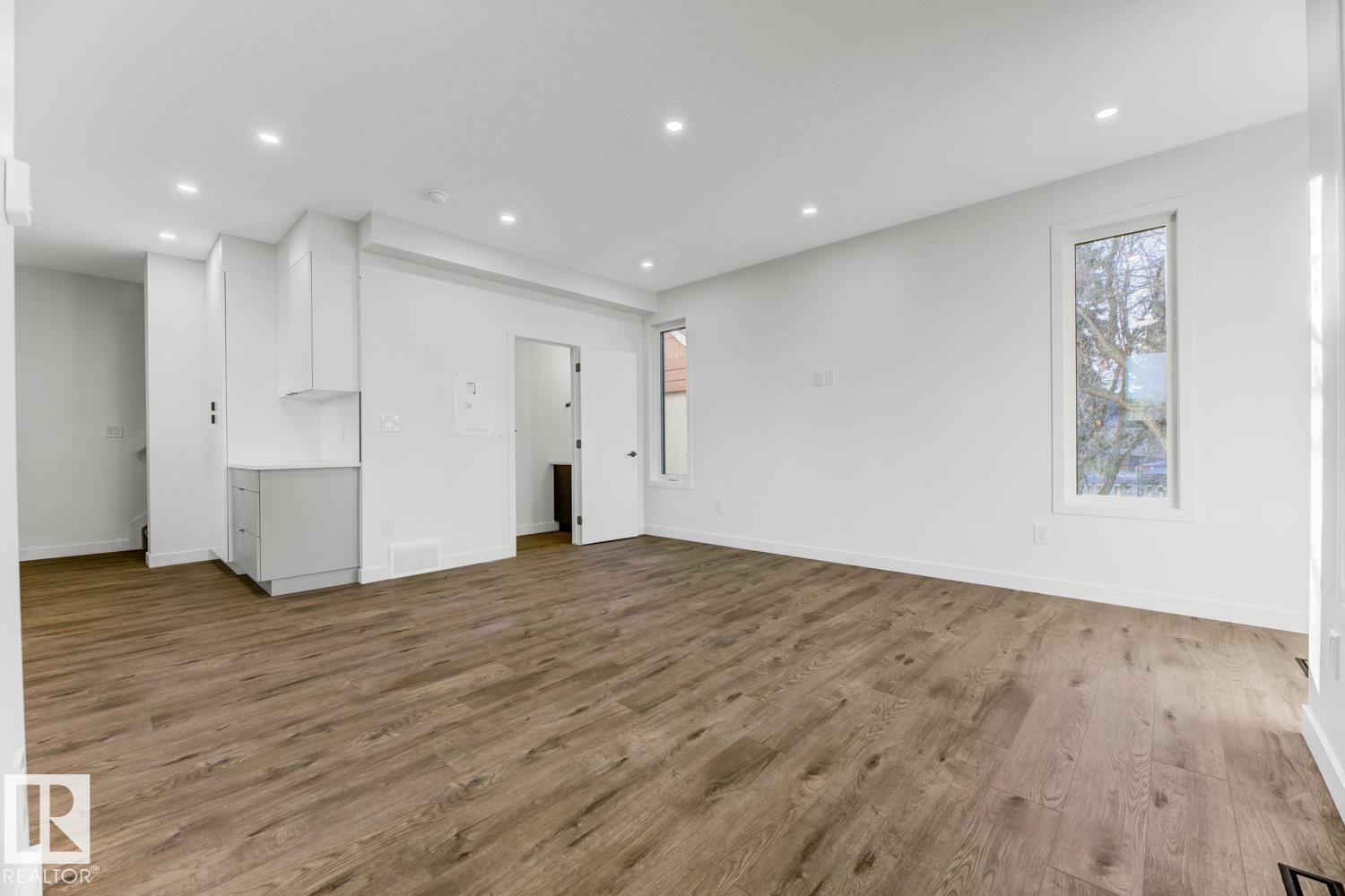 11711 129 ST NW, Edmonton