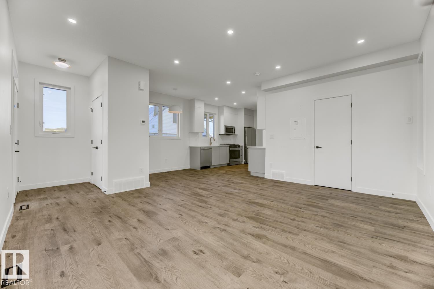 11711 129 ST NW, Edmonton