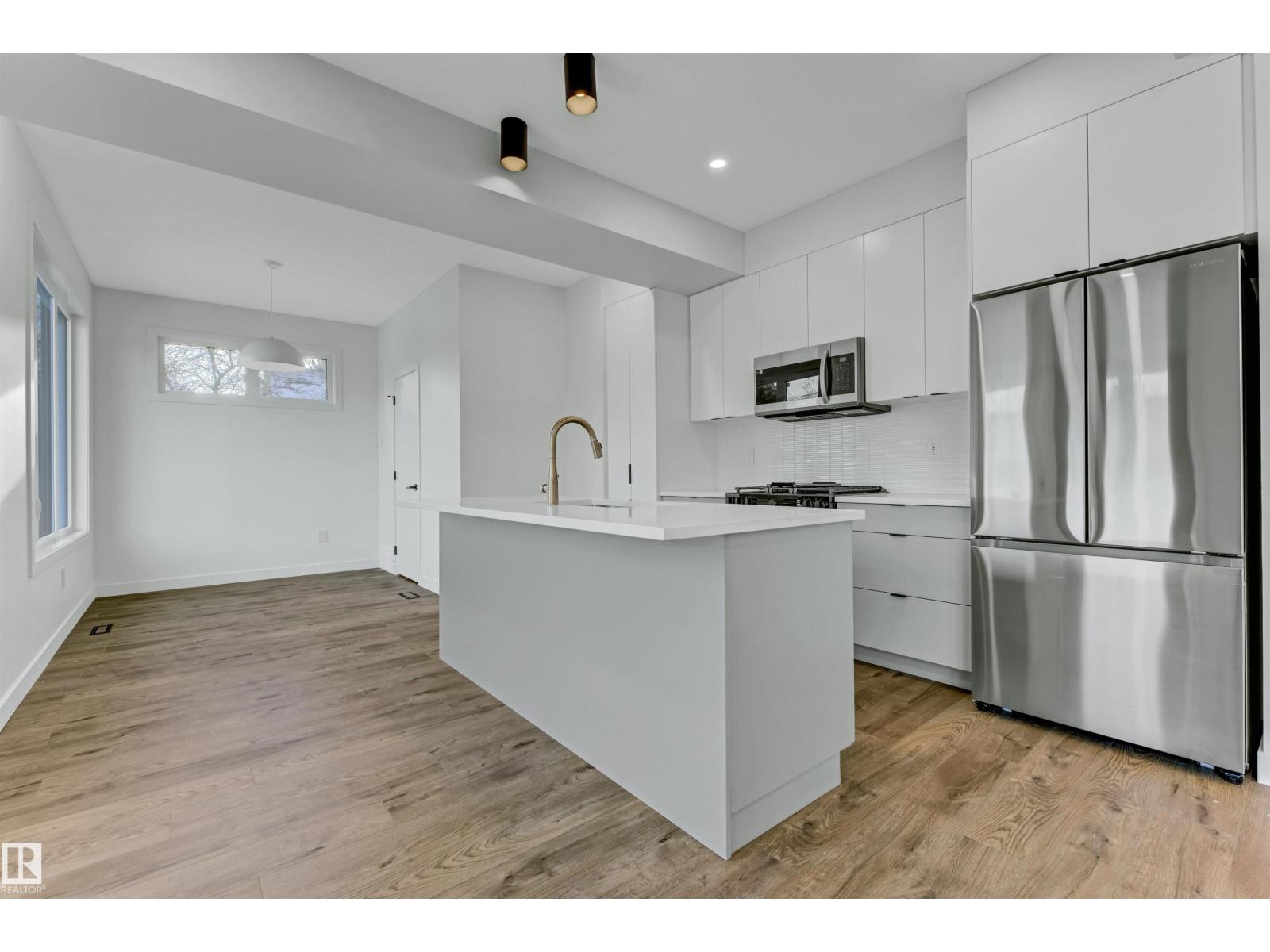 11711 129 ST NW, Edmonton