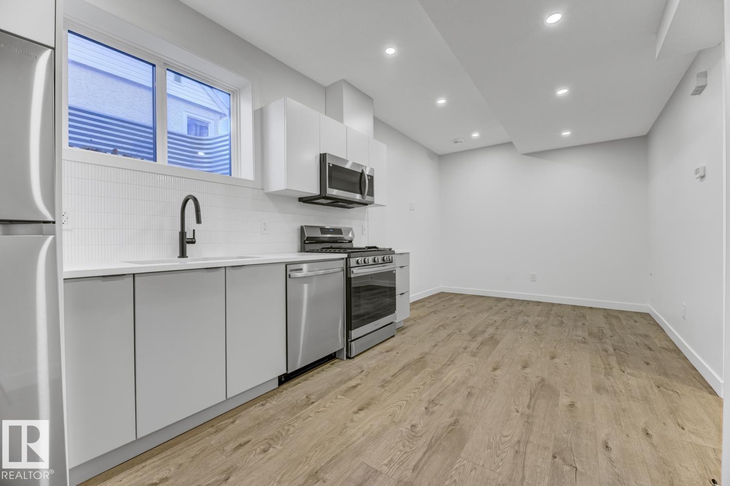 11711 129 ST NW, Edmonton