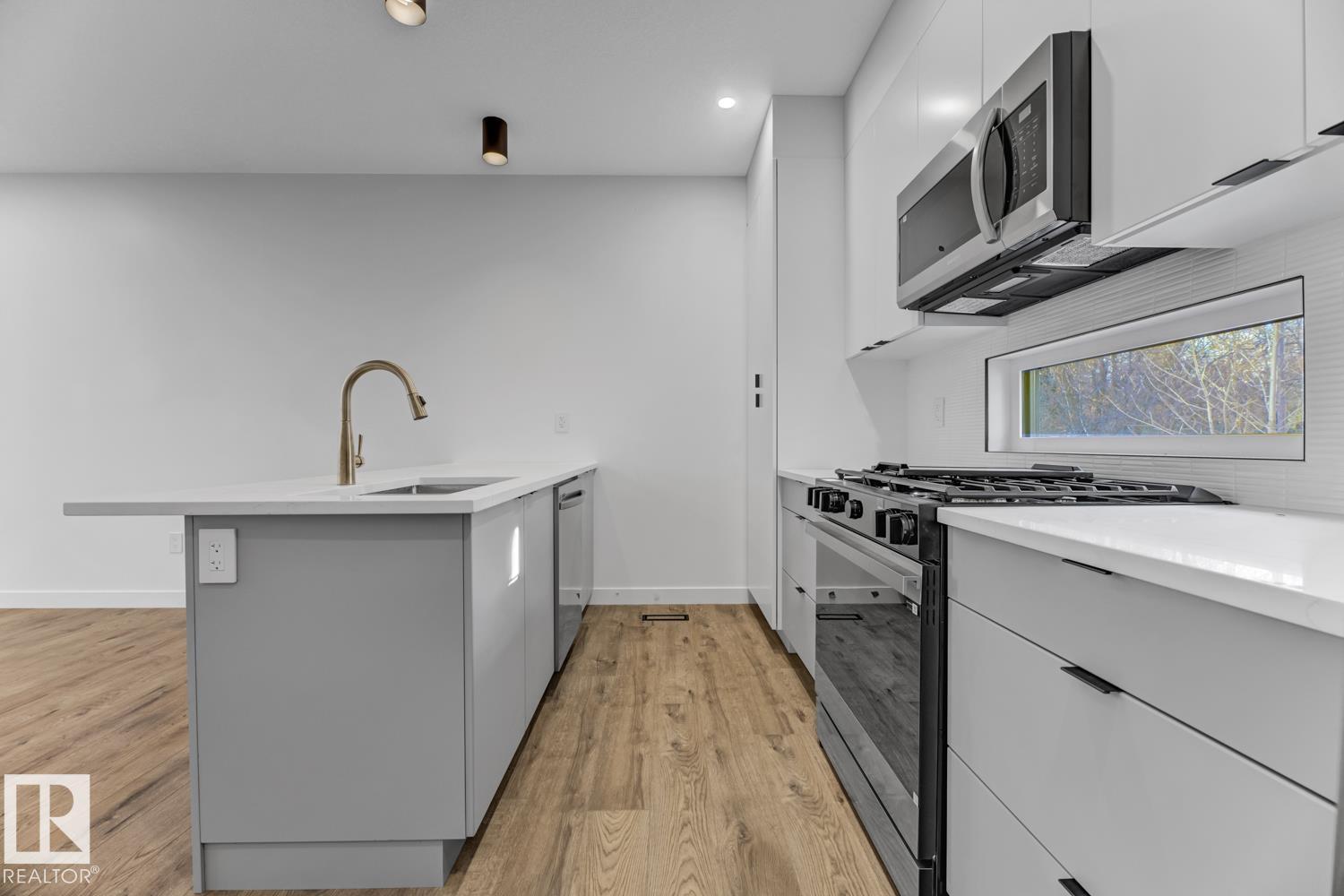 11711 129 ST NW, Edmonton