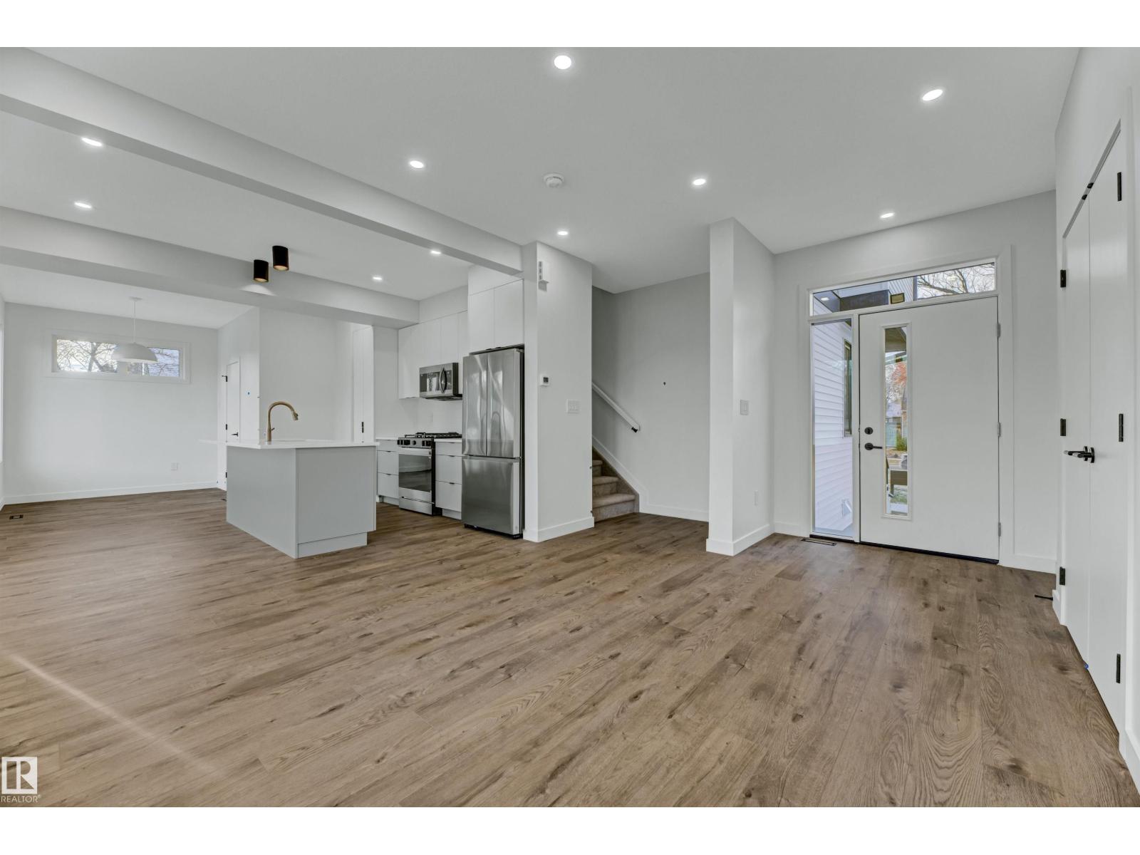 11711 129 ST NW, Edmonton