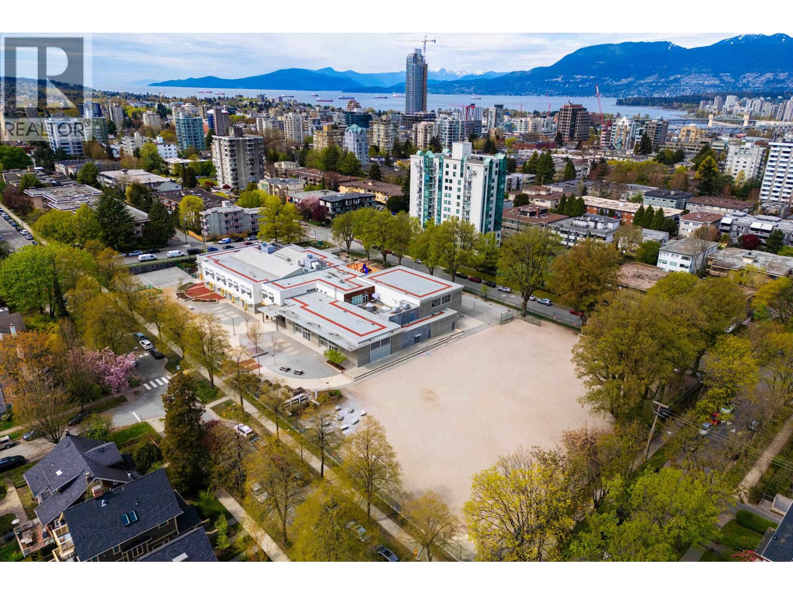 968 W 17TH AVENUE, Vancouver