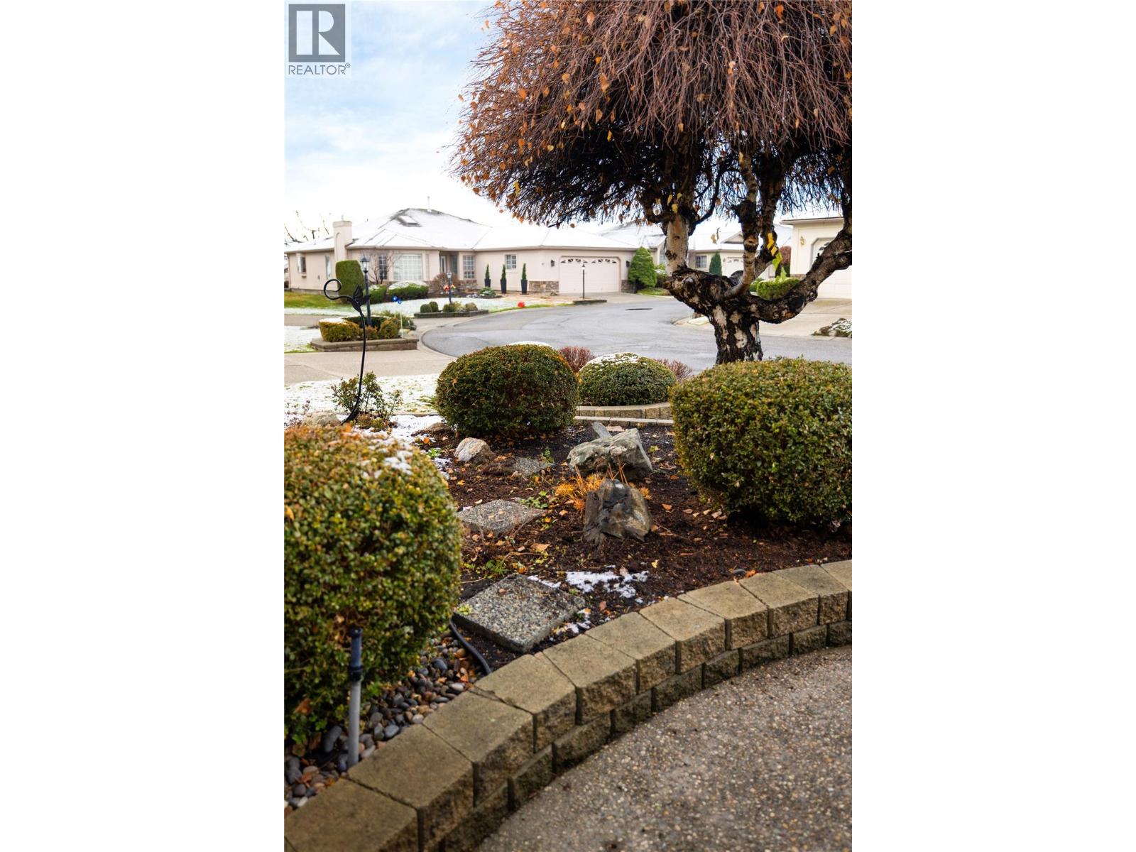 61 595 Yates Road, Kelowna