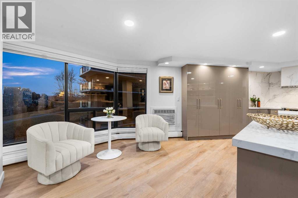 Single Family House for Sale in   Meredith Road NE Crescent Heights Calgary 