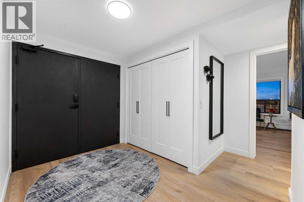 Single Family House for Sale in   Meredith Road NE Crescent Heights Calgary 