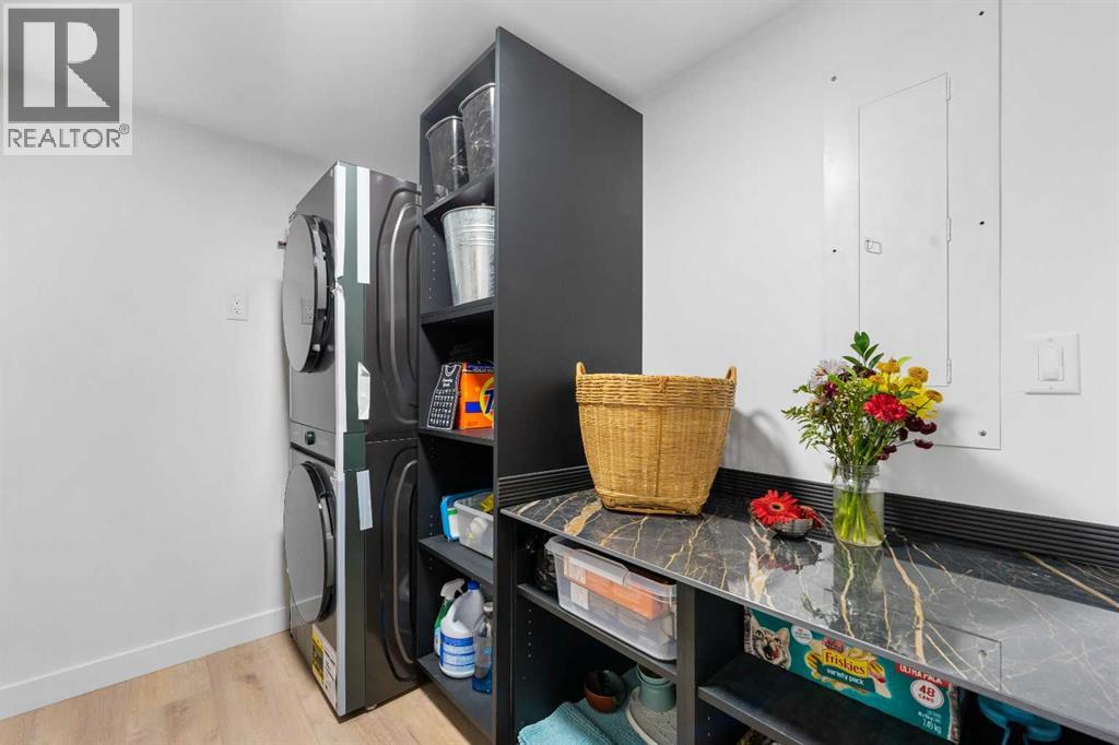 Single Family House for Sale in   Meredith Road NE Crescent Heights Calgary 