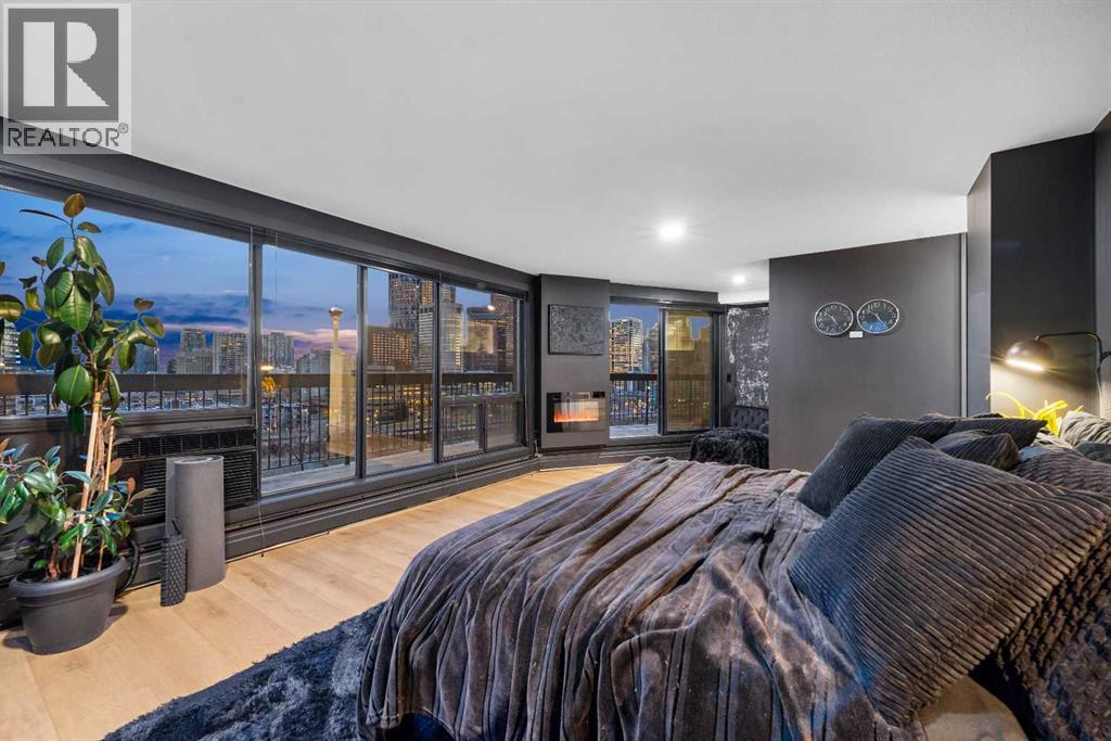 Single Family House for Sale in   Meredith Road NE Crescent Heights Calgary 