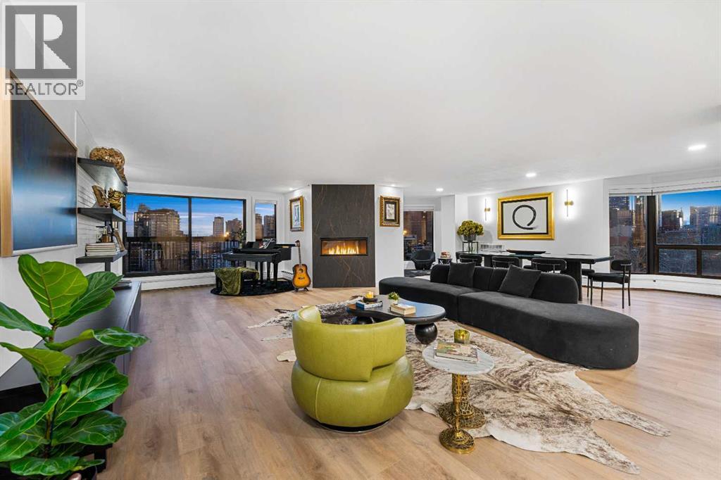 Single Family House for Sale in   Meredith Road NE Crescent Heights Calgary 