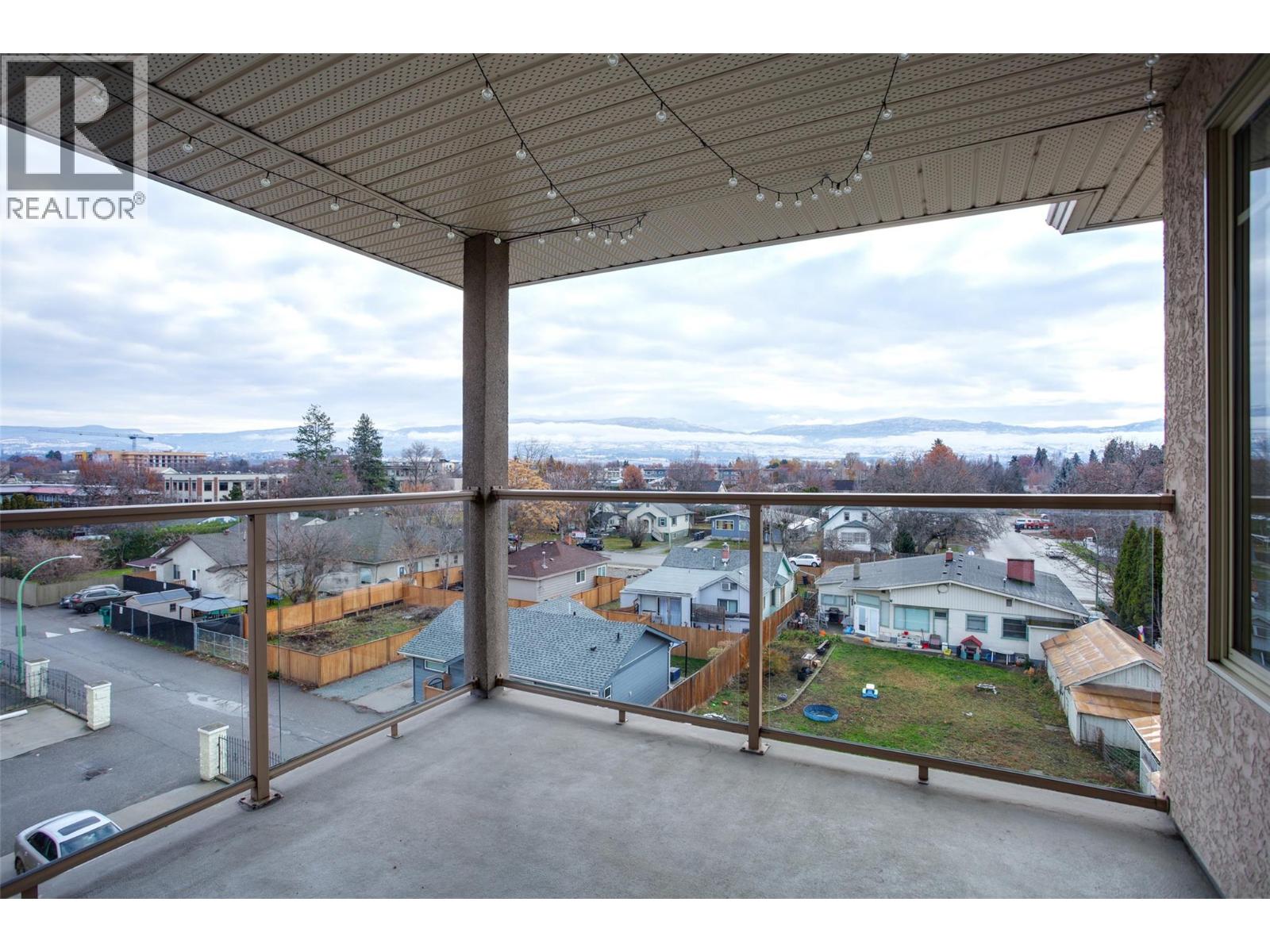 412 1007 Harvey Avenue, Kelowna