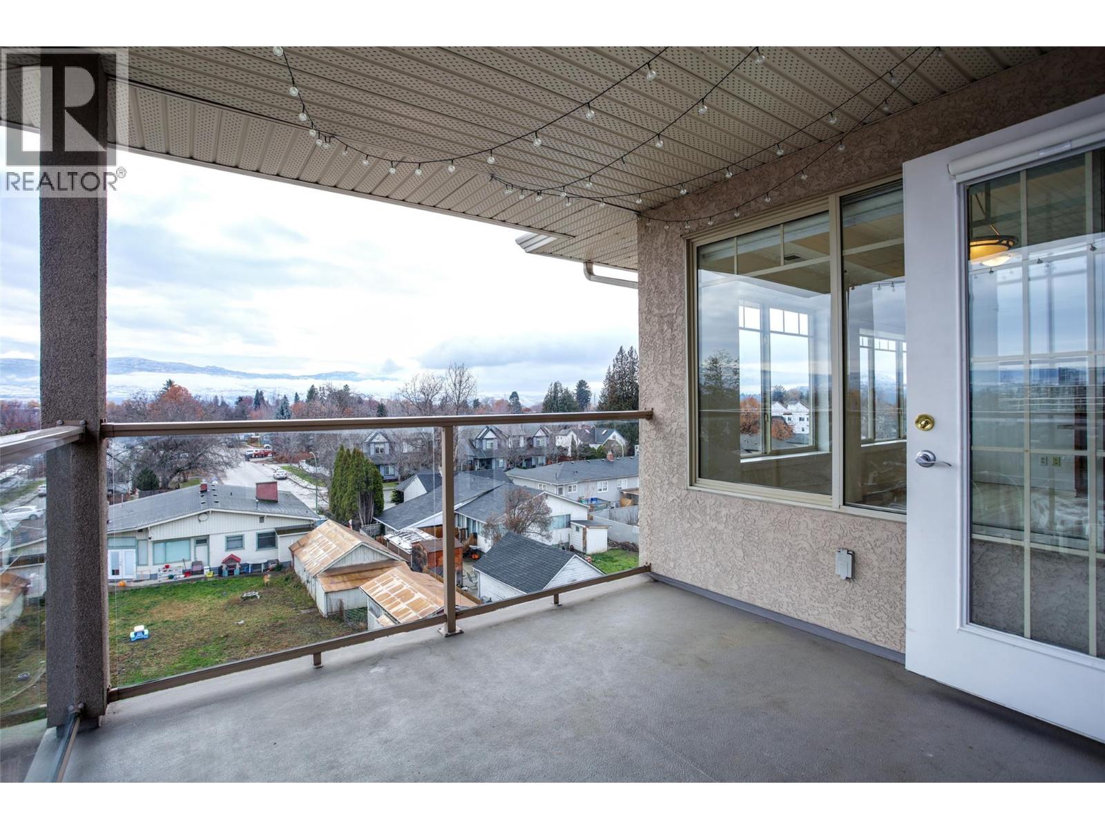 412 1007 Harvey Avenue, Kelowna