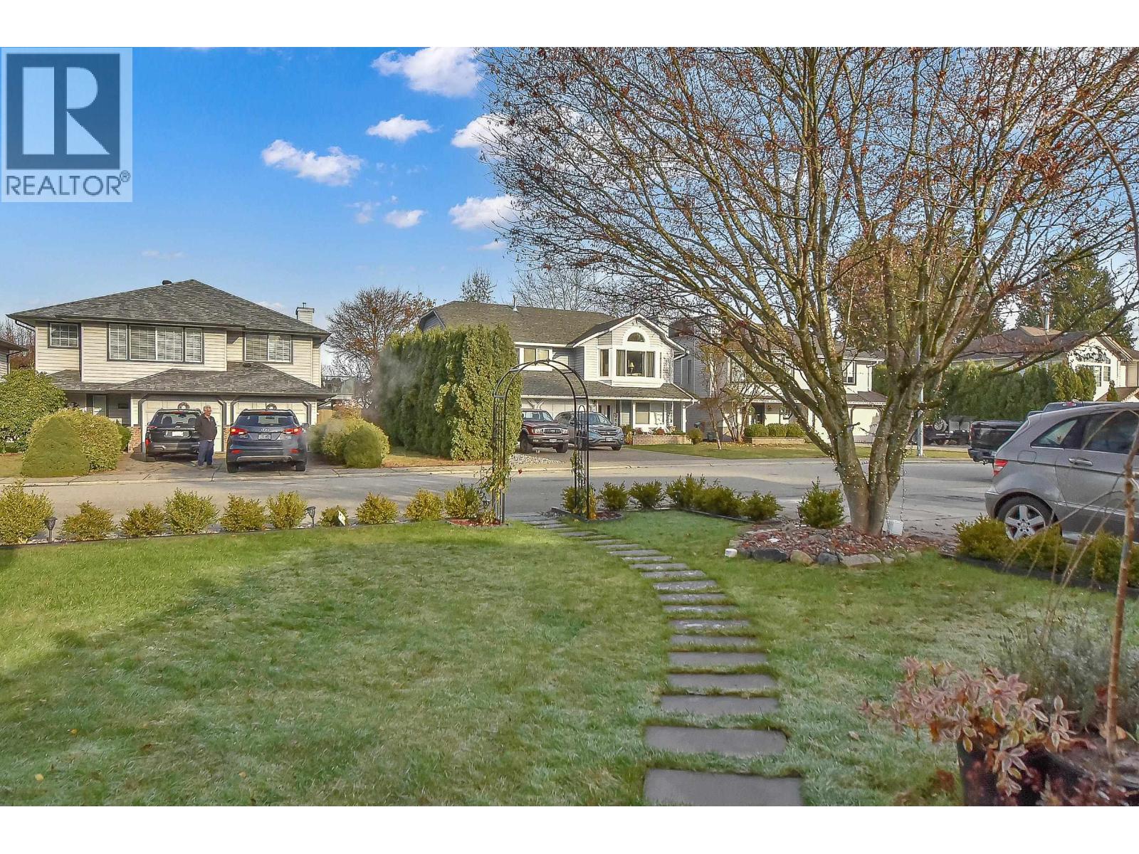 19358 CUSICK CRESCENT, Pitt Meadows