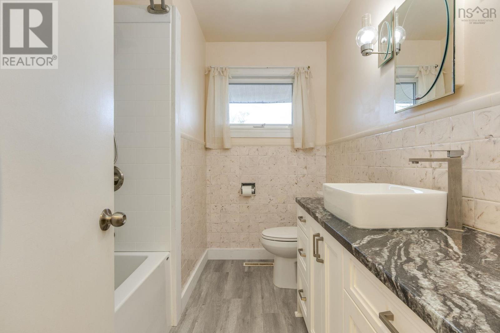 Property 13 of 41 of 34 Hazelholme Drive