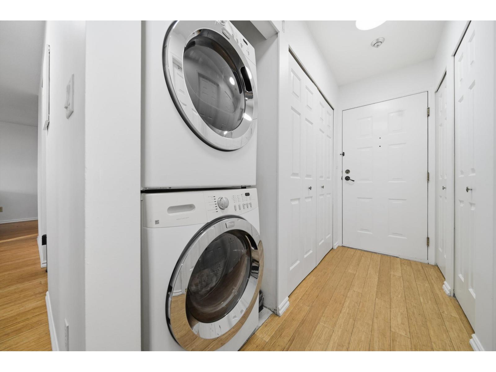 104 15290 THRIFT AVENUE, White Rock