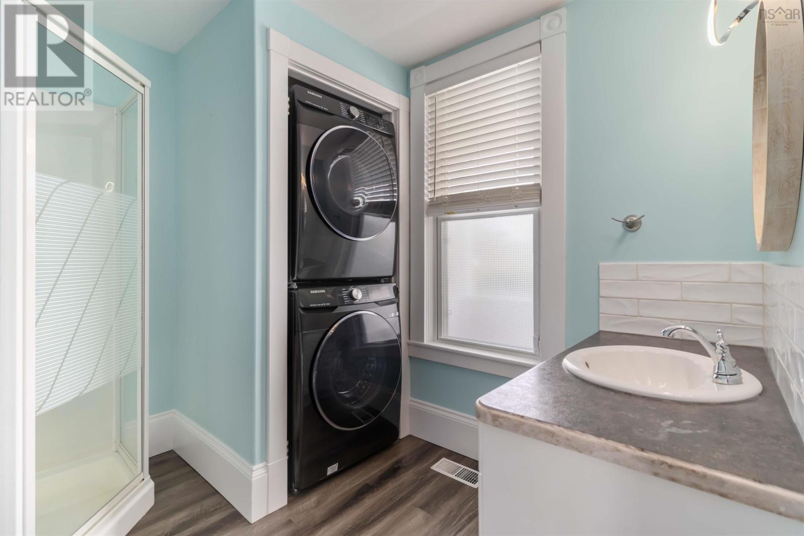 Property 26 of 34 of 980 Highway 331