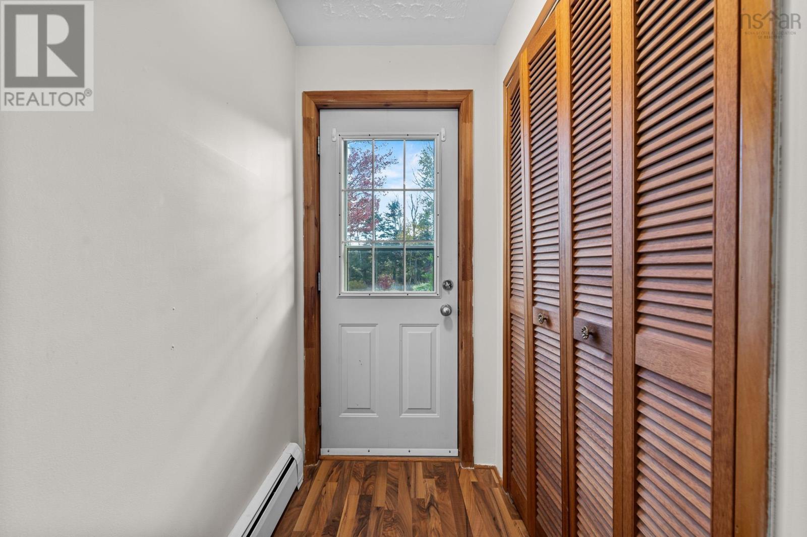 Property 24 of 27 of 1715 Ashdale Road