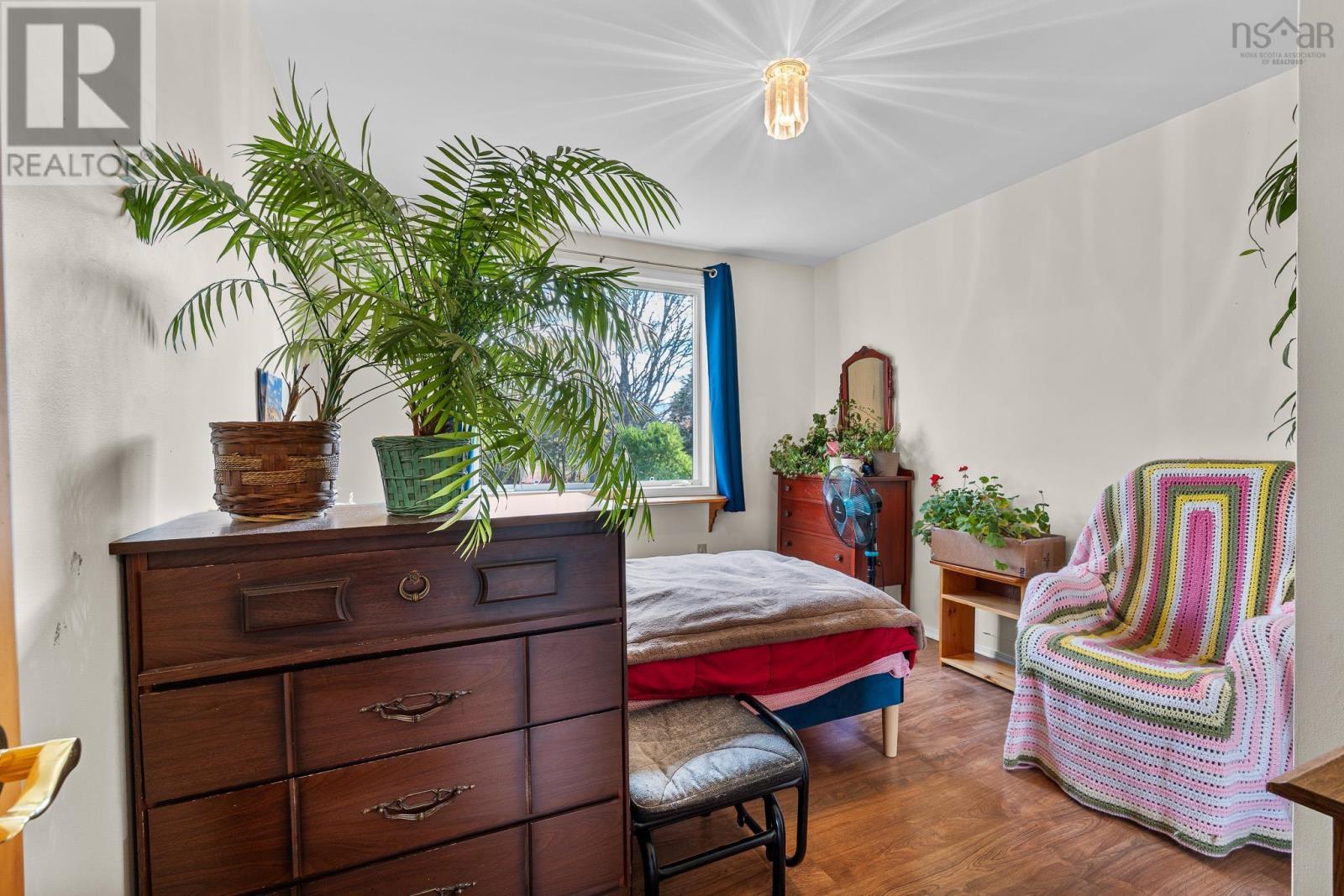 Property 17 of 27 of 1715 Ashdale Road