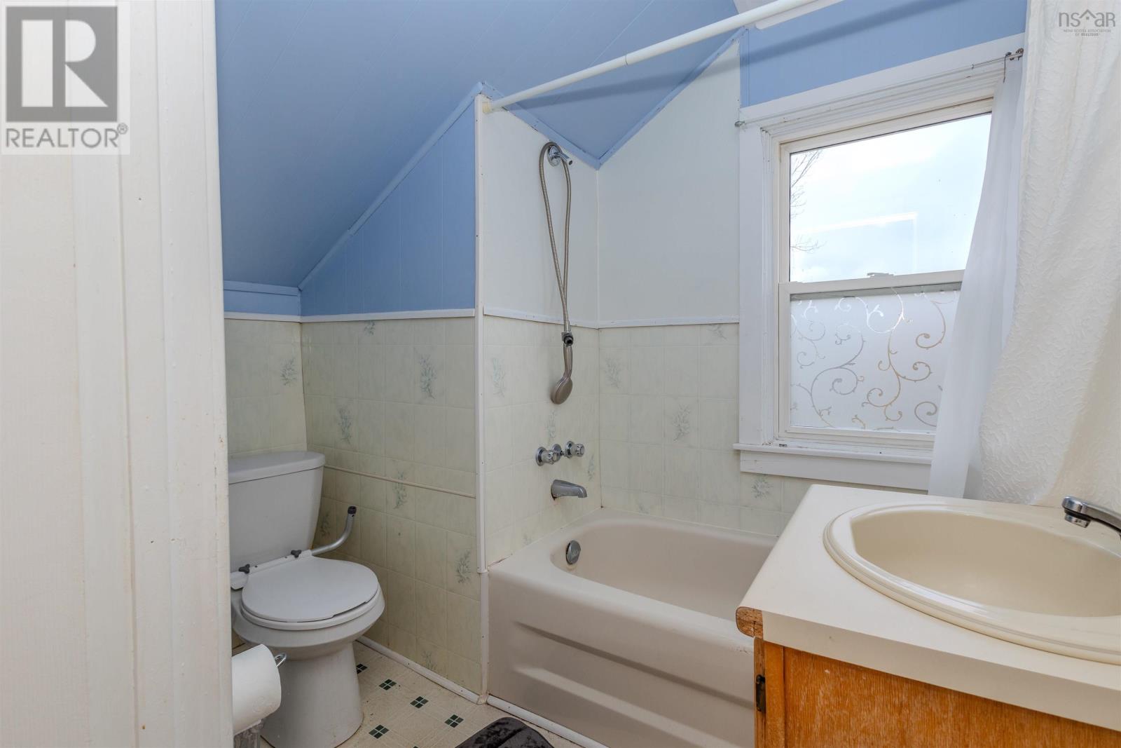 Property 23 of 30 of 25 Matilda Street