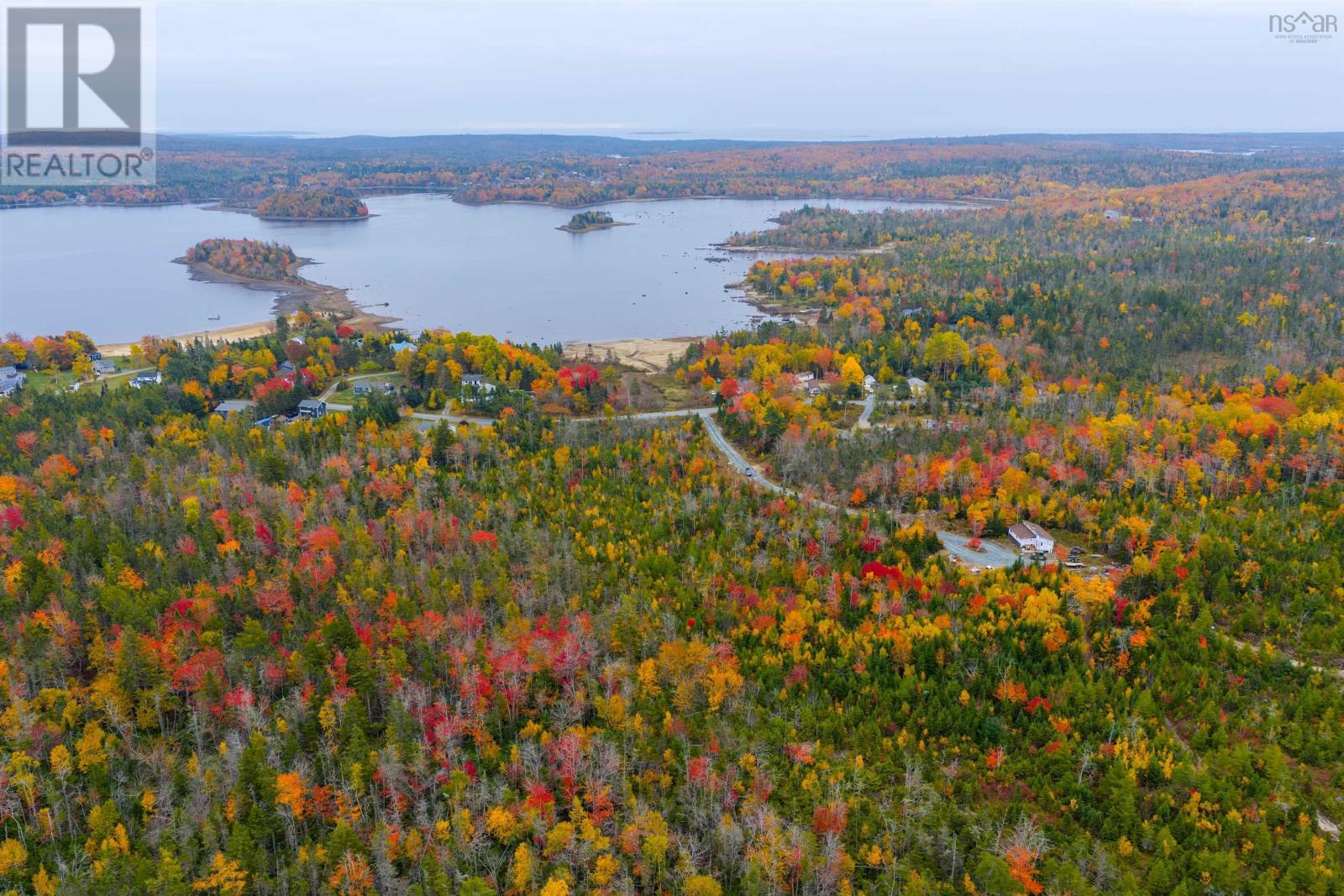 Property 19 of 32 of Lot 2 Upper Lakeville Road