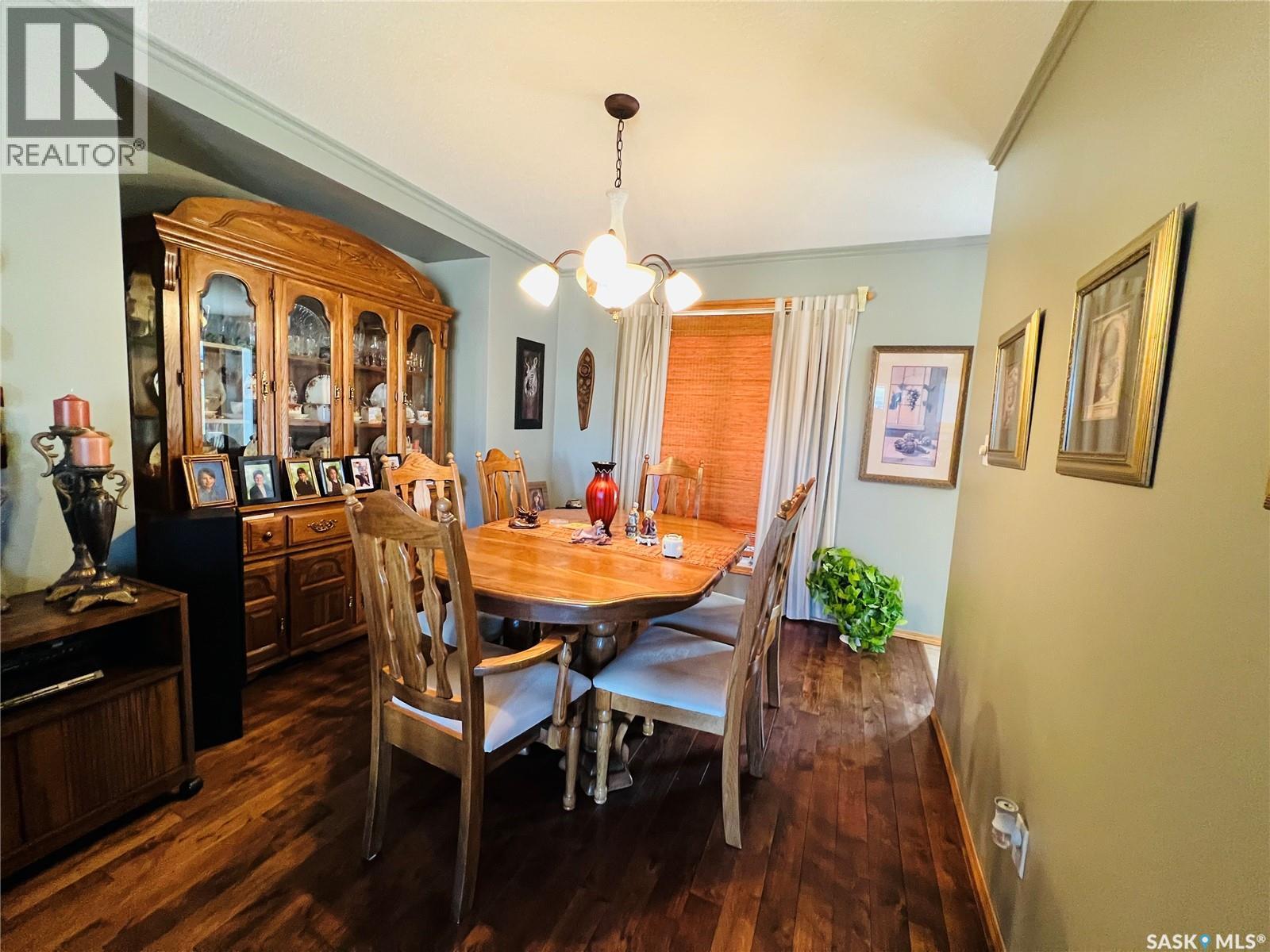 Single Family House for Sale in  th AVENUE NW Swift Current 