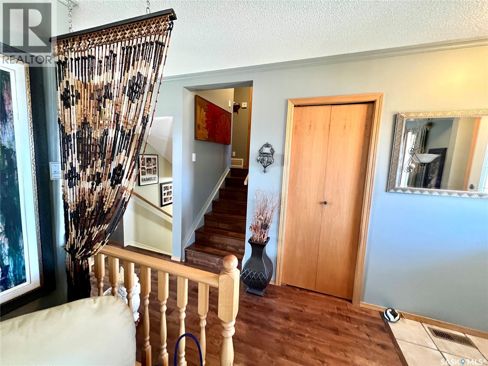 Single Family House for Sale in  th AVENUE NW Swift Current 