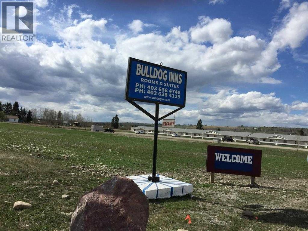 830 Main Avenue West