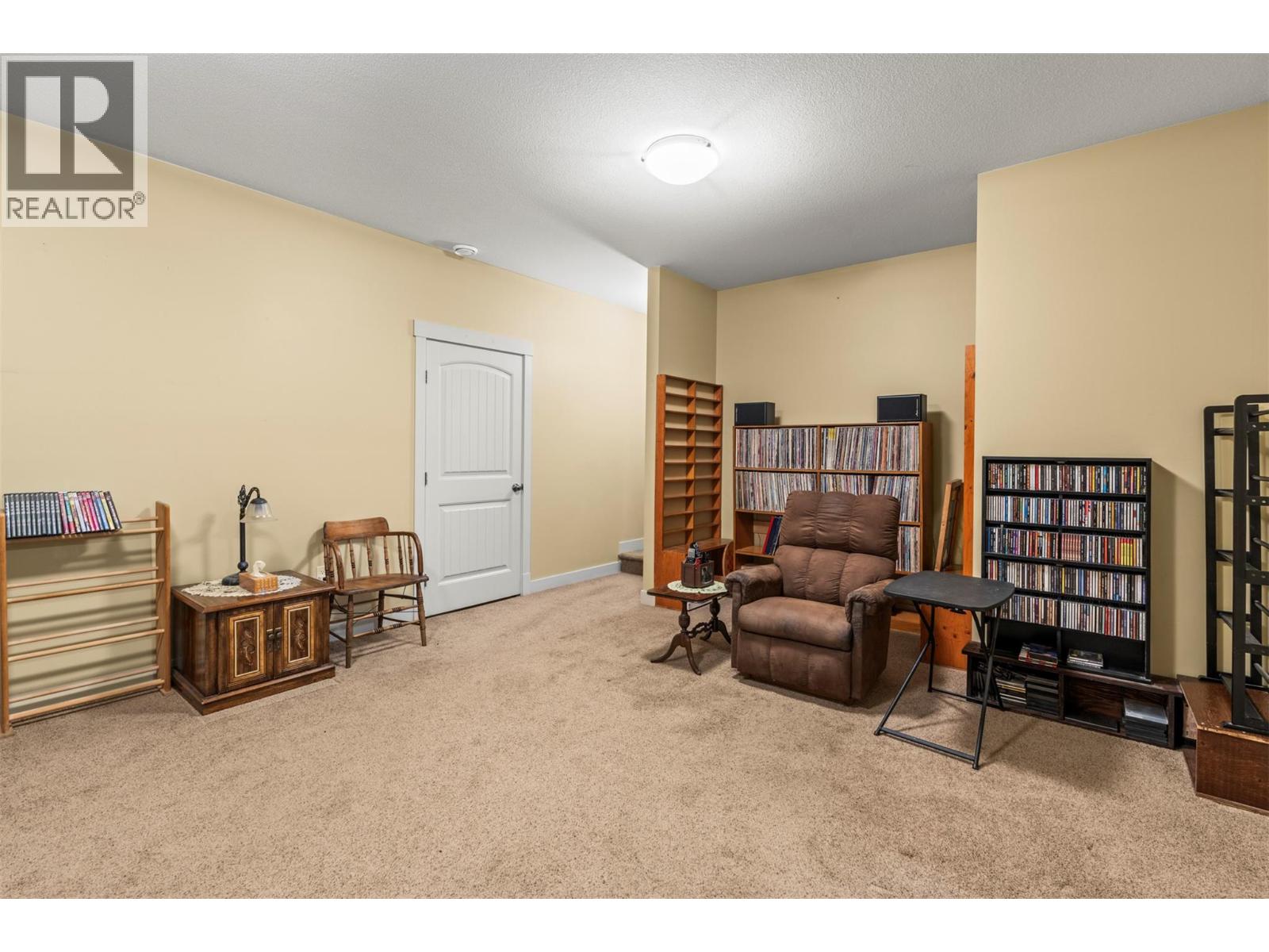 3780 Schubert Road Unit# 217, Armstrong