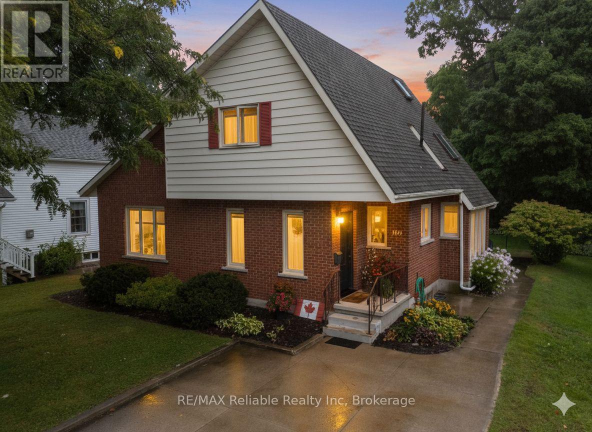 88 East William Street