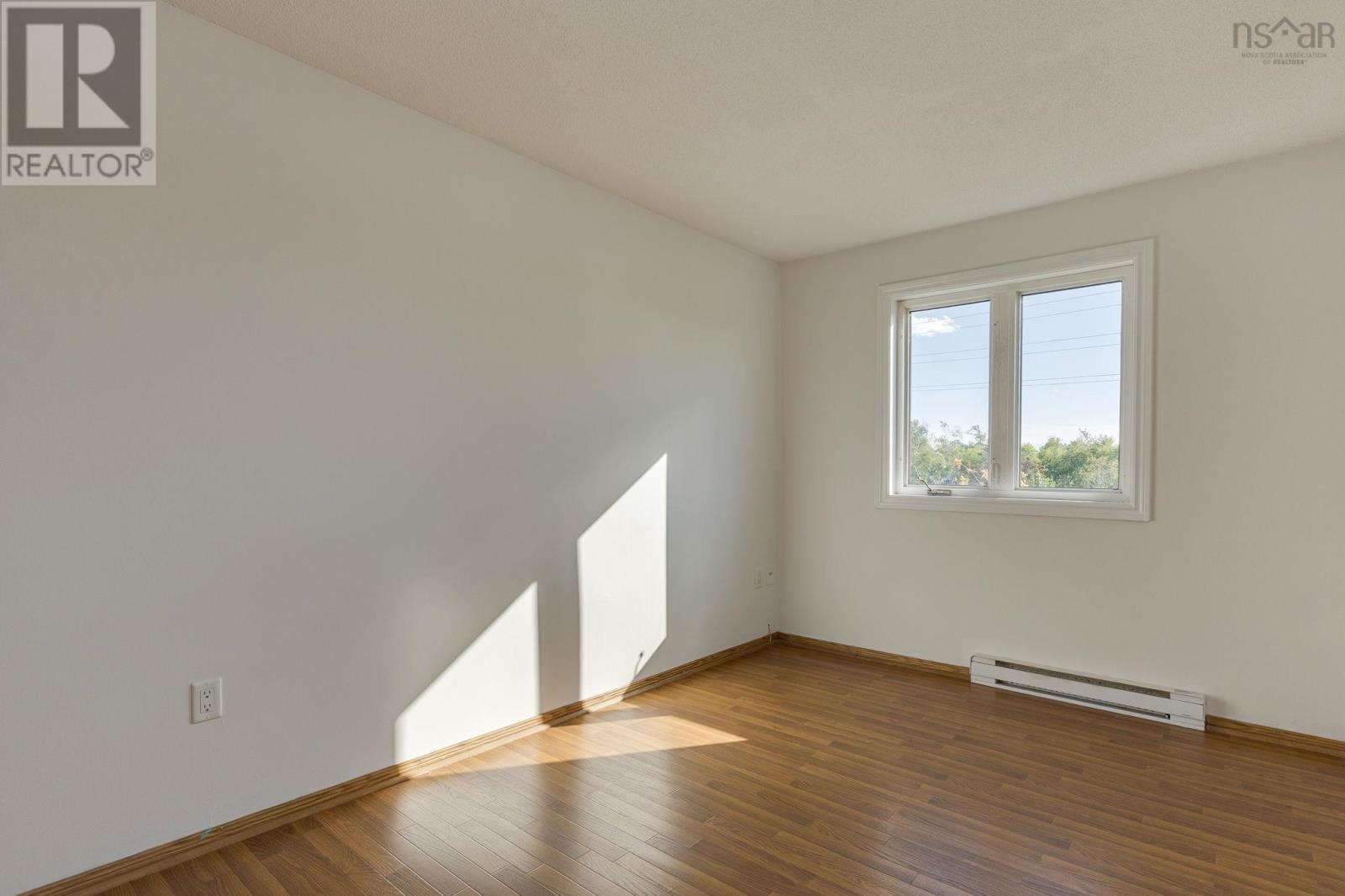 Property 17 of 30 of 219 3700 John Parr