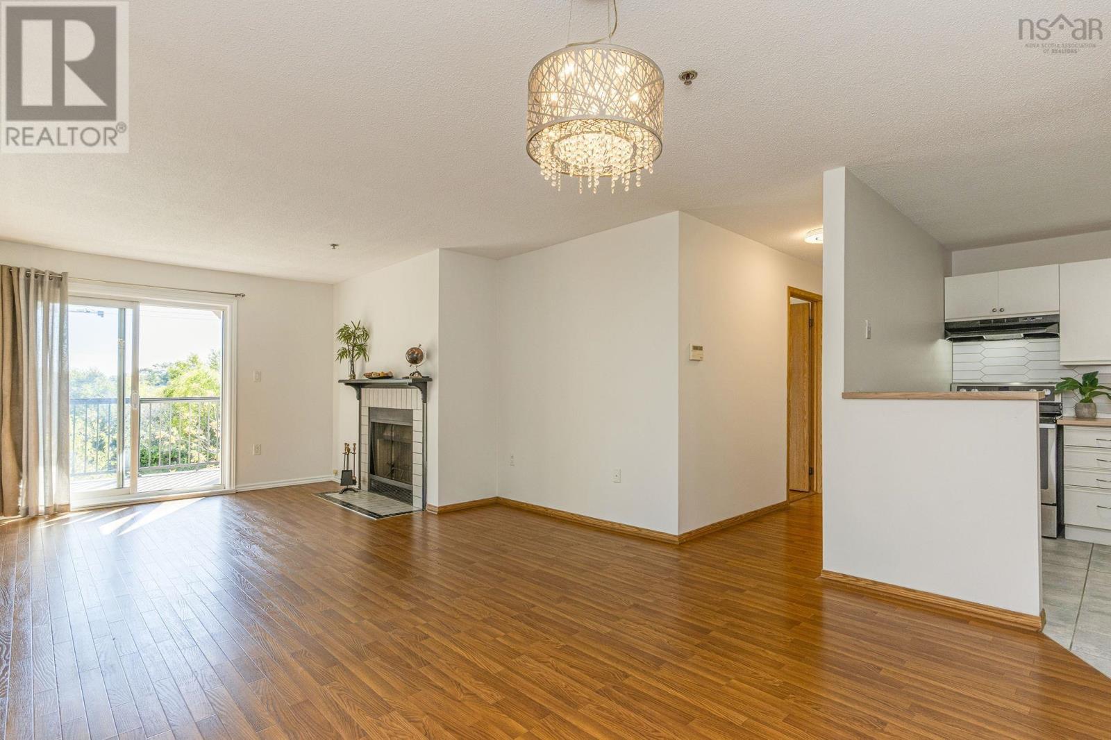 Property 3 of 30 of 219 3700 John Parr