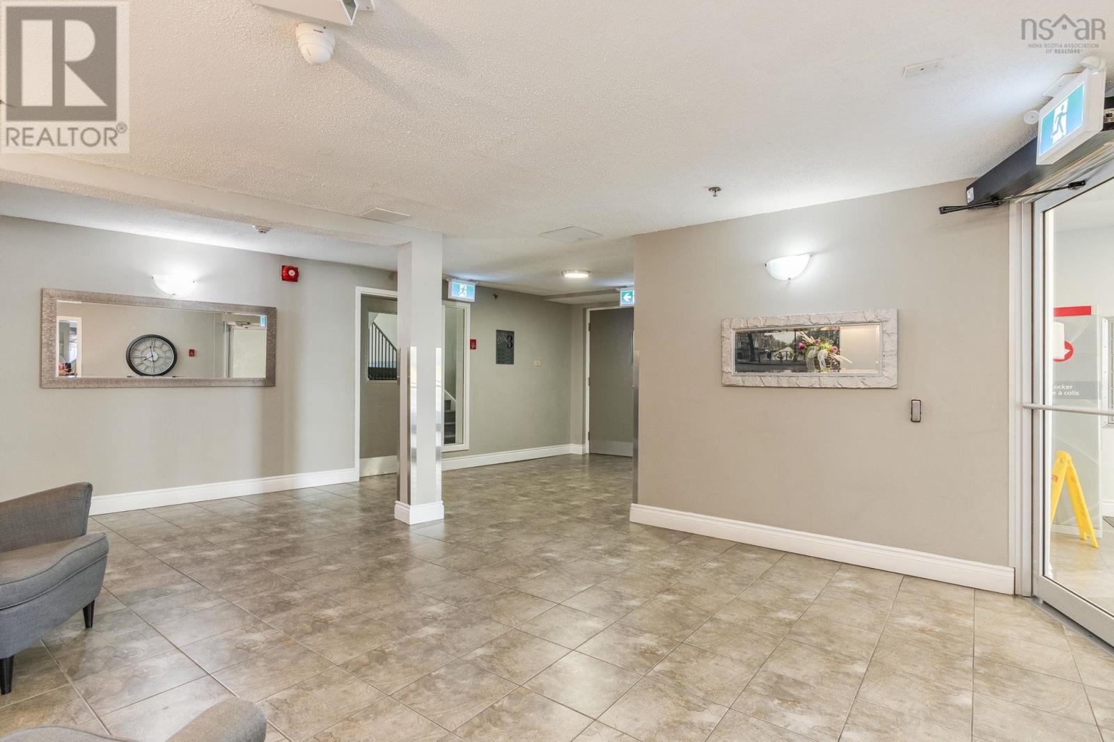 Property 21 of 30 of 219 3700 John Parr