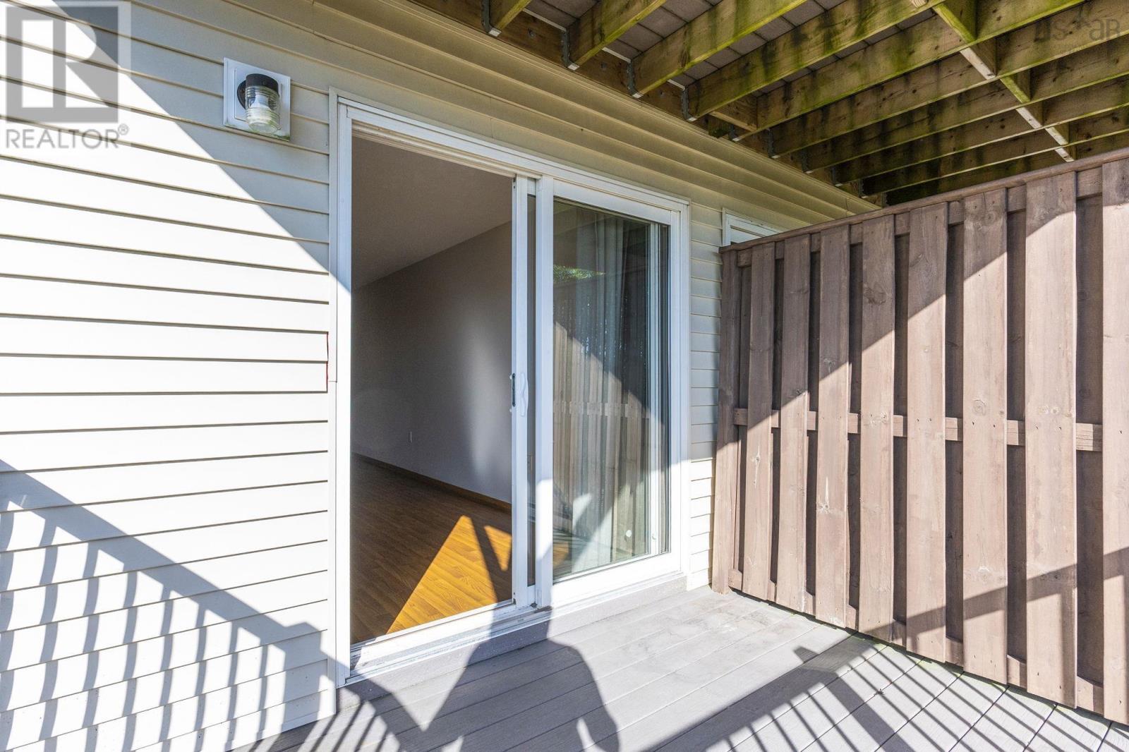 Property 28 of 30 of 219 3700 John Parr