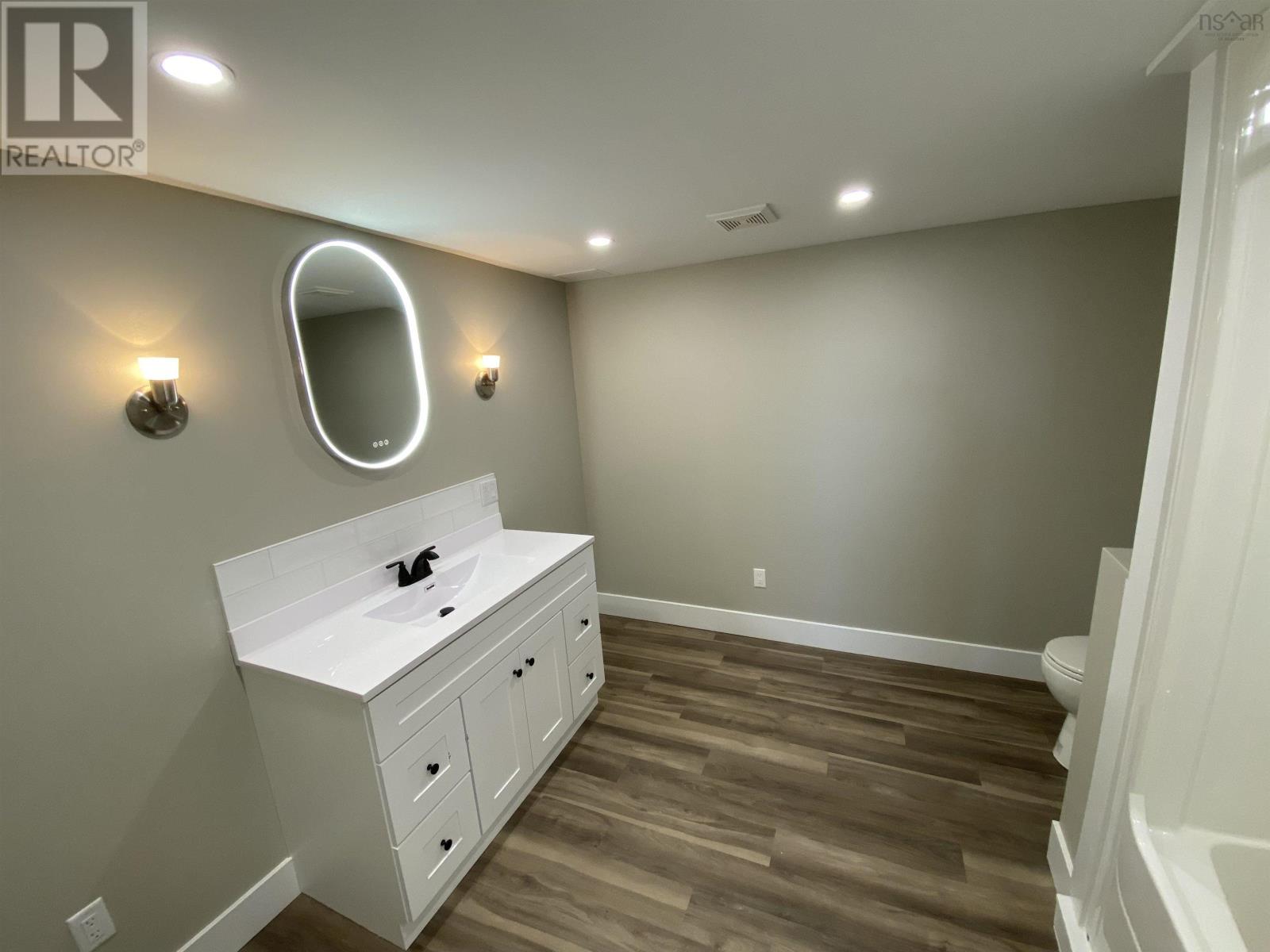 Property 37 of 49 of 24 Montery Drive