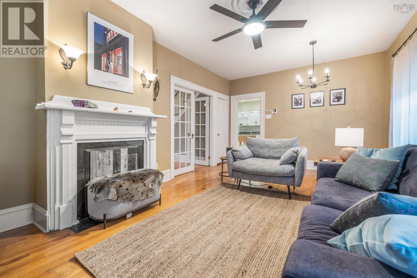 Property 24 of 49 of 1273 North Main Street