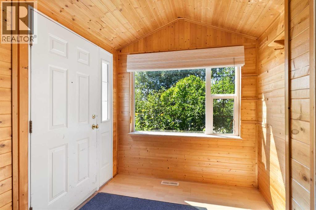 1321 Flemming Avenue, Penhold