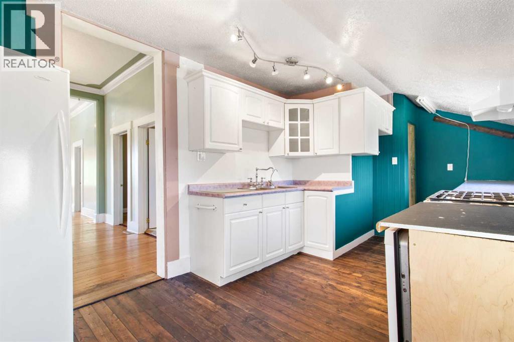 1321 Flemming Avenue, Penhold