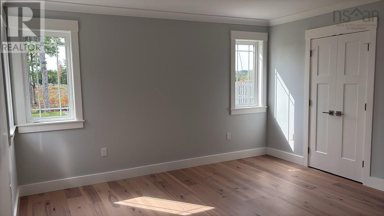 Property 4 of 13 of 381 GLEN ALLAN Drive